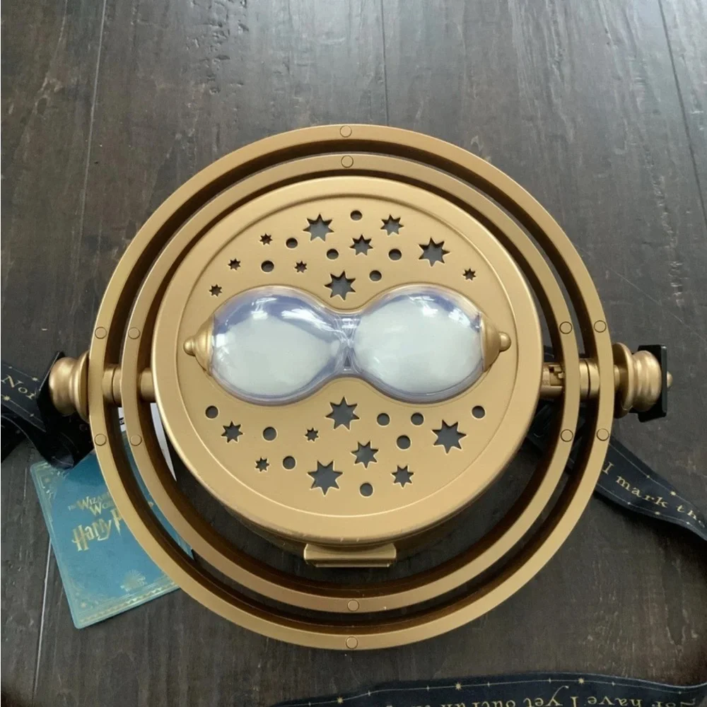 Universal Studios Wizarding World Of Harry Potter Time Turner Popcorn Bucket - Picture 3 of 5